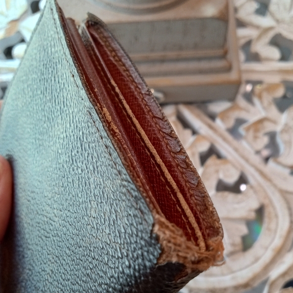 Sale ~ Louis Vuitton Mens Billfold Monogram Wallet - 100% Authentic - Picture 3 of 8